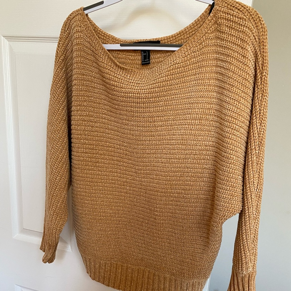 Brand new Sweater